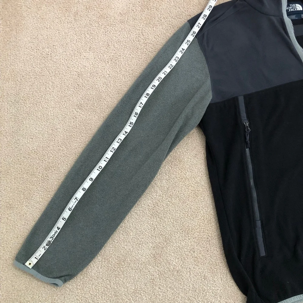 The North Face Black Gray Quarter Zip Pullover XL